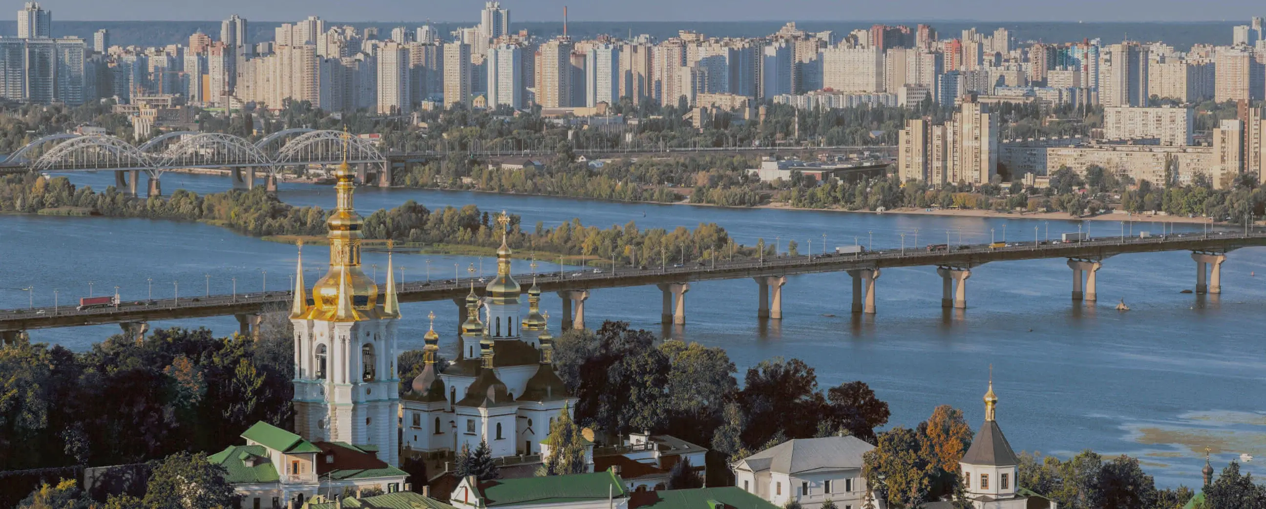 Закажите грузоперевозки на Украину из Артёмовского в надежной транспортной компании